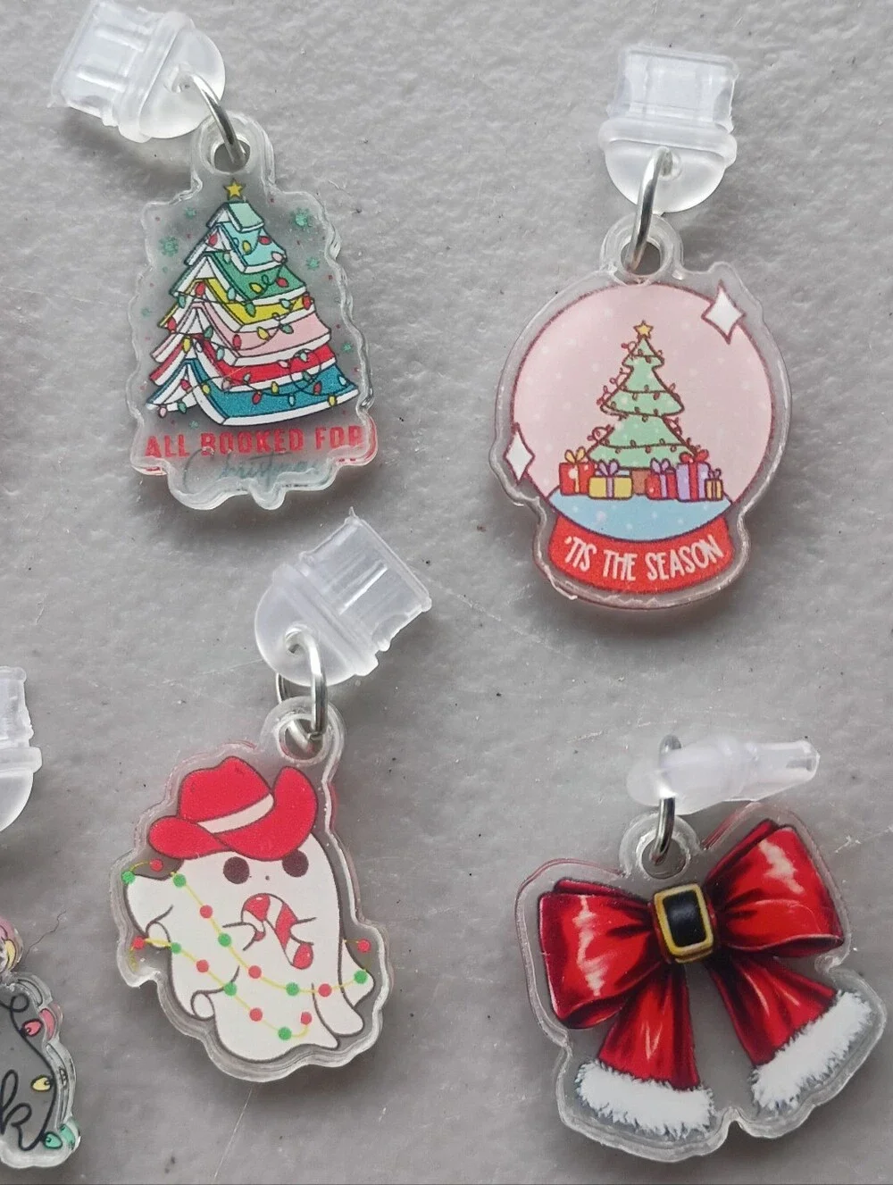 🌻 9 Piece Christmas Holiday Acrylic Phone Charms